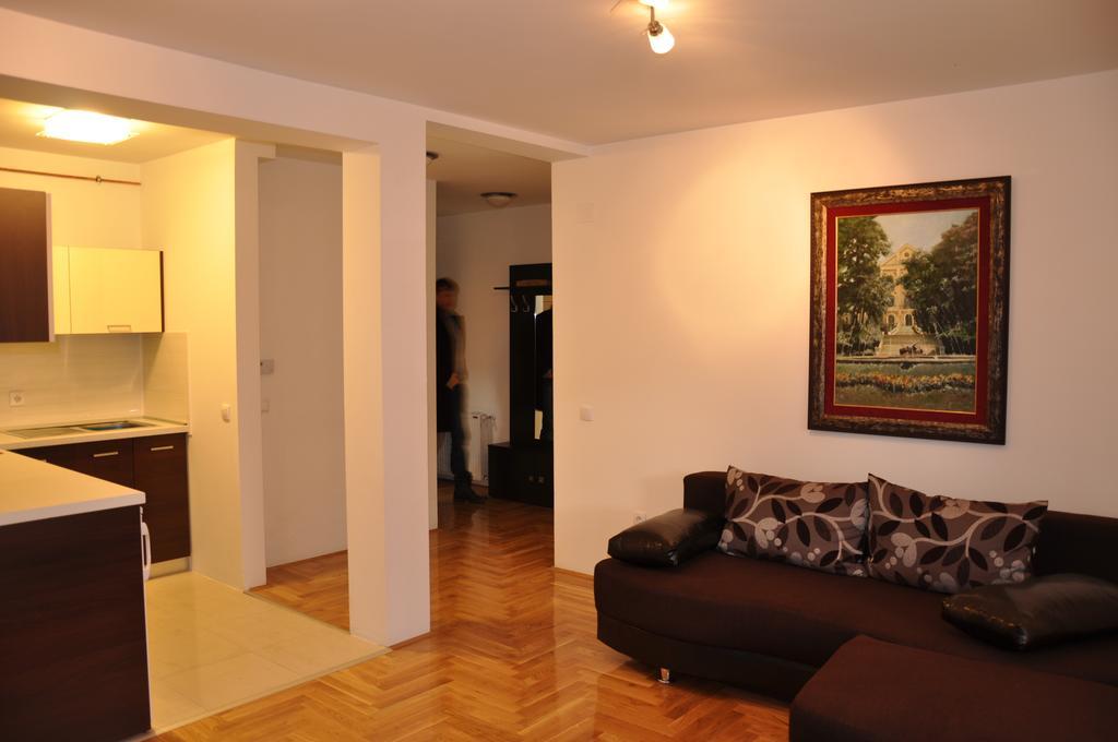 Park Srce Apartments Arandjelovac Szoba fotó