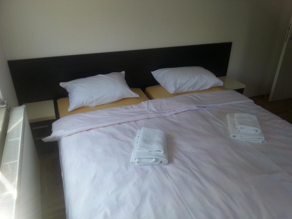 Park Srce Apartments Arandjelovac Szoba fotó